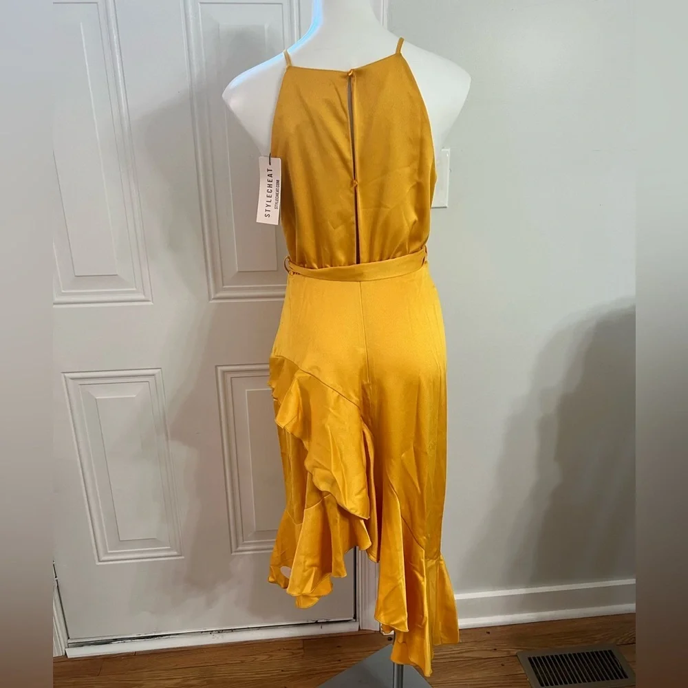 Gold Asymmetrical Ruffled Halter Sundress -Stylecheat ASOS - Picture 5 of 5